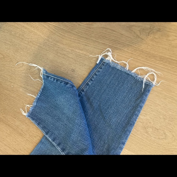 GAP 34R Stretchy Raw Edge Jeans - Picture 8 of 11